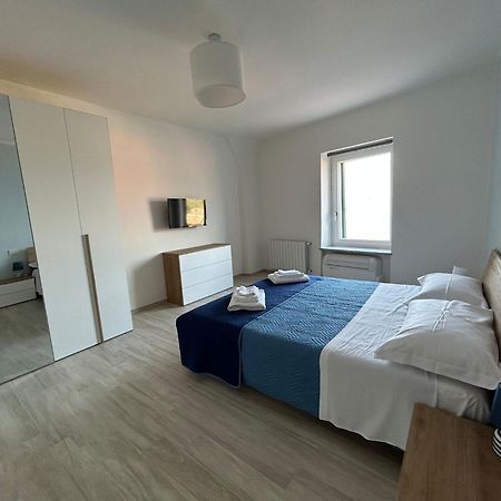 Casa Vacanze Merletto Imperia Esterno foto